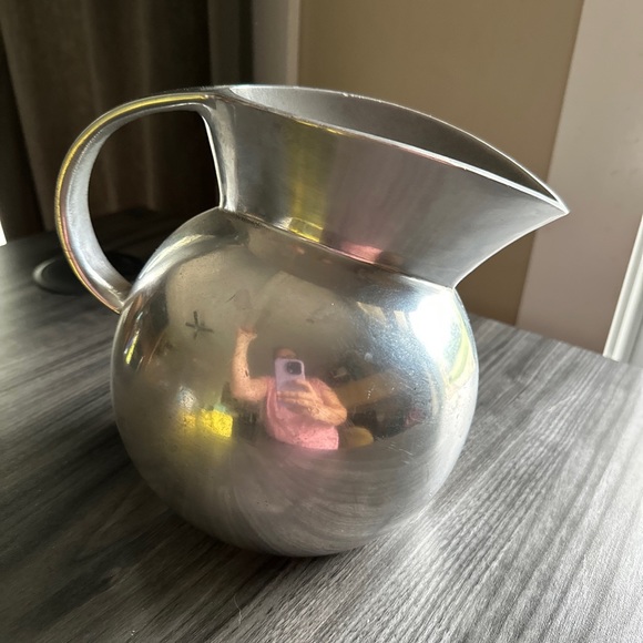 1980s Brass Metal Serving Jug by Tisdale Rwp - Picture 3 of 8